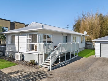 1/30 Vodanovich Road, Te Atatū South, Auckland