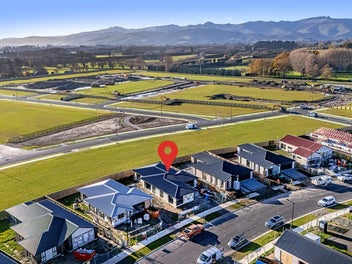 61 Whitehorn Drive, Lincoln, Lincoln