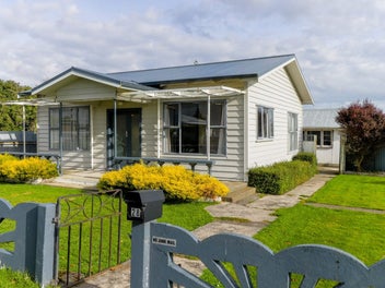 28 Stuart Street, Hawthorndale, Invercargill
