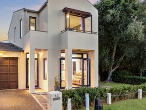 52 Gunner Drive, Te Atatu Peninsula, Auckland