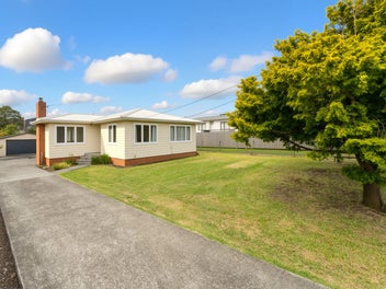 131 Rathgar Road, Henderson, Auckland