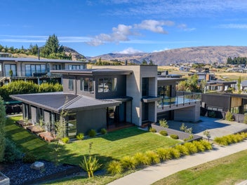8 Mills Road, Wanaka, Wanaka