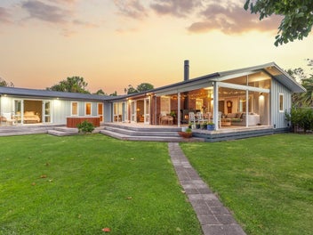 8A Bronte Place, Leamington, Cambridge