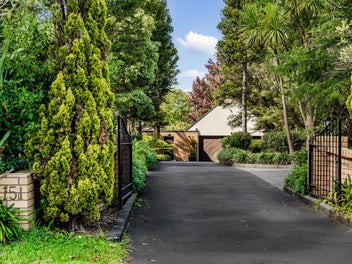 151 Taupaki Road, Henderson