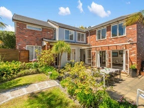 8 Queensway, Three Kings, Auckland