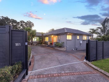 161 Golf Road, Titirangi, Auckland