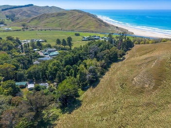 8/3382 Pourerere Road, Pourerere, Waipawa