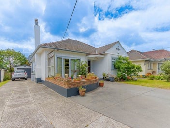 16 Toi Street, Tawhero, Whanganui