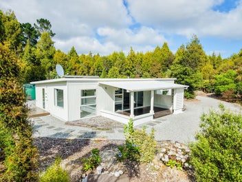1 Hurren Place West, Kumara Junction, Greymouth