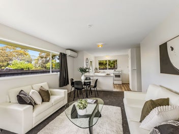 2/15 Keighleys Road, Bromley, Christchurch