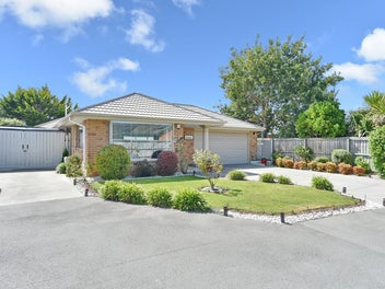 22 Sweet Waters Place, Woolston, Christchurch