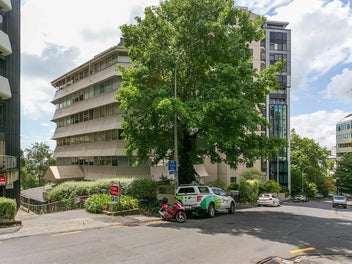 9H/2 Whitaker Place, Grafton, Auckland