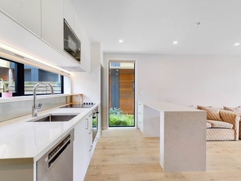 4/13 Parson Lane, Papatoetoe, Auckland