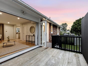 4/9 Wright Road, Point Chevalier, Auckland
