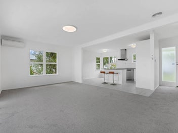 89 Bruce Road, Glenfield, Auckland
