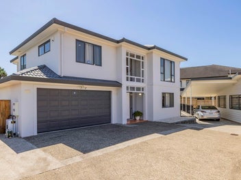 106 Hugh Green Drive, Pinehill, Auckland