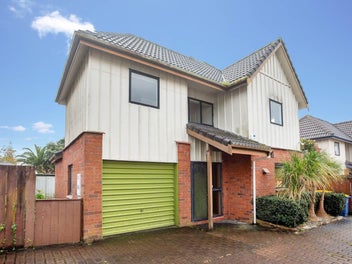 2/24 Miro Street, New Lynn, Auckland