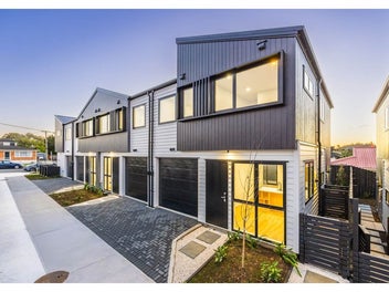 6/13 Rosebank Road, Papatoetoe, Auckland