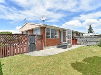 1/430 Ferry Road, Woolston, Christchurch