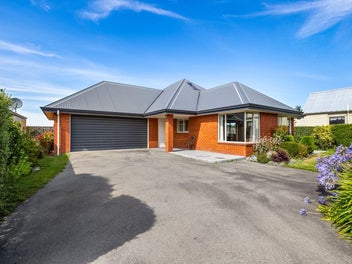 2B Hilton Drive, Amberley, Amberley