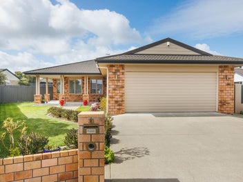 30 Daniel Place, Kelvin Grove, Palmerston North