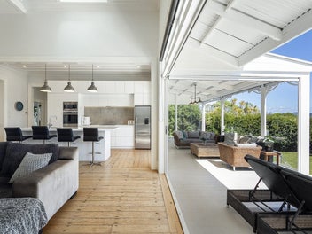 9 Acton Place, Avondale, Auckland