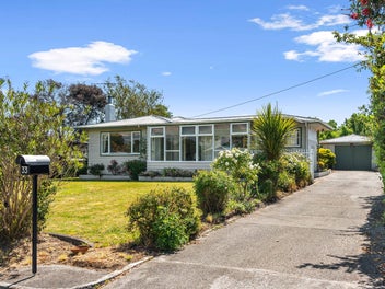 33 Keir Crescent, Lansdowne, Masterton