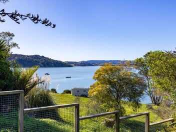 34 Government Road, Raglan, Raglan