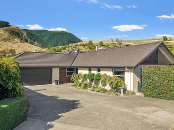 12 Sanctuary Drive, Stoke, Nelson