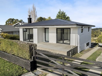 161 Main Road, Fairfield, Dunedin