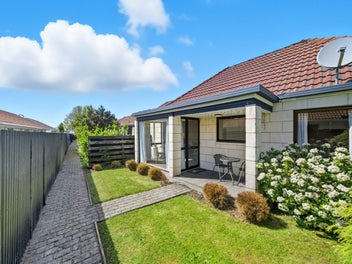 5/4 Broadbent Street, Riccarton, Christchurch