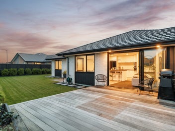 64 Whitburn Avenue, Halswell, Christchurch