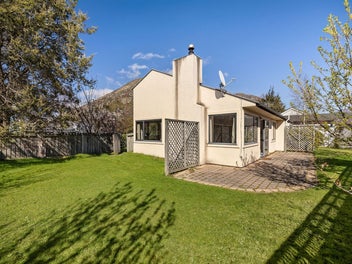 3 Juniper Place, Frankton, Queenstown