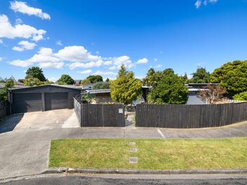 6 Pukatea Place, Milson, Palmerston North
