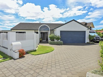 12 Knightsbridge Place, Taradale, Napier