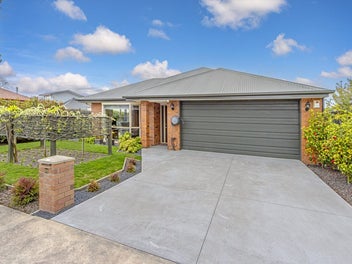 22 Richard Seddon Drive, Northwood, Christchurch