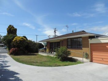 69A Hakanoa Street, Huntly