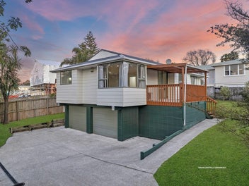 81A Dundale Avenue, Blockhouse Bay, Auckland