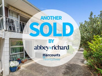 3/8 Rewa Road, Three Kings, Auckland