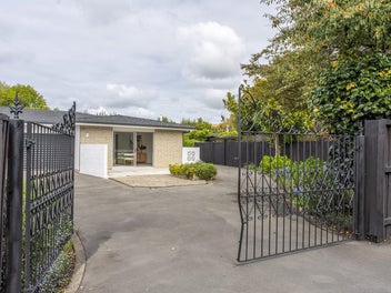 2/367A Withells Road, Avonhead, Christchurch