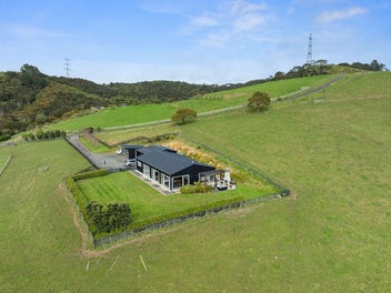 4 Bridle Way, Papakura