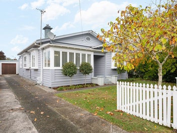 80 Cook Street, Hamilton East, Hamilton