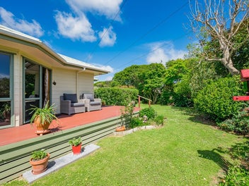 9 Hurworth Grove, Waikanae, Waikanae