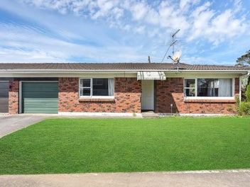 1/383 Hillsborough Road, Mount Roskill, Auckland