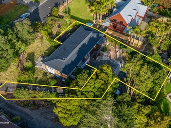 1/2 Orewa Street, Torbay, Auckland