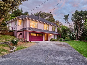 108 Helston Road, Paparangi, Wellington