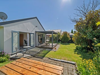 2/116 Roker Street, Somerfield, Christchurch