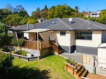 31 Discovery Avenue, Welcome Bay, Tauranga