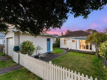 26 Kauri Street, Eastbourne, Lower Hutt