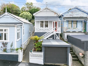 32 Rolleston Street, Mount Cook, Wellington